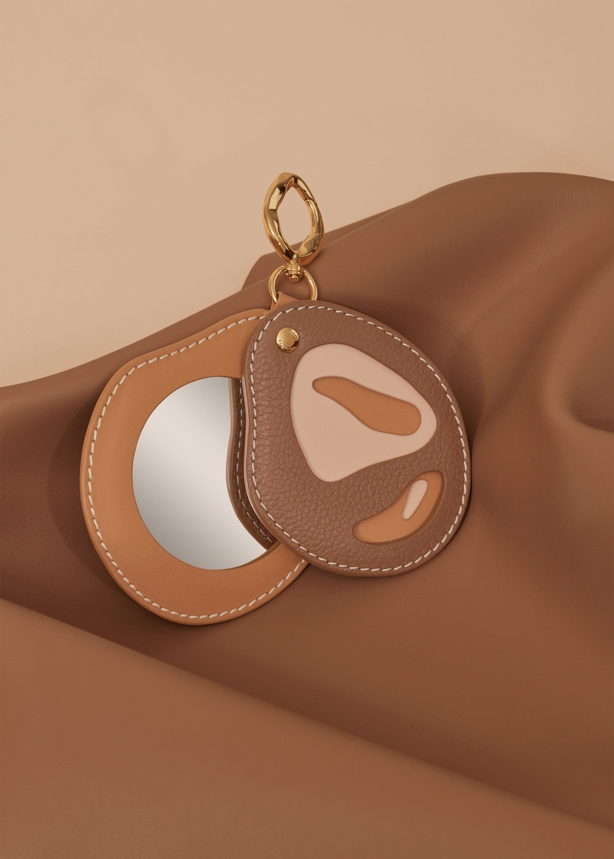 Pocket Mirror - Trio Camel