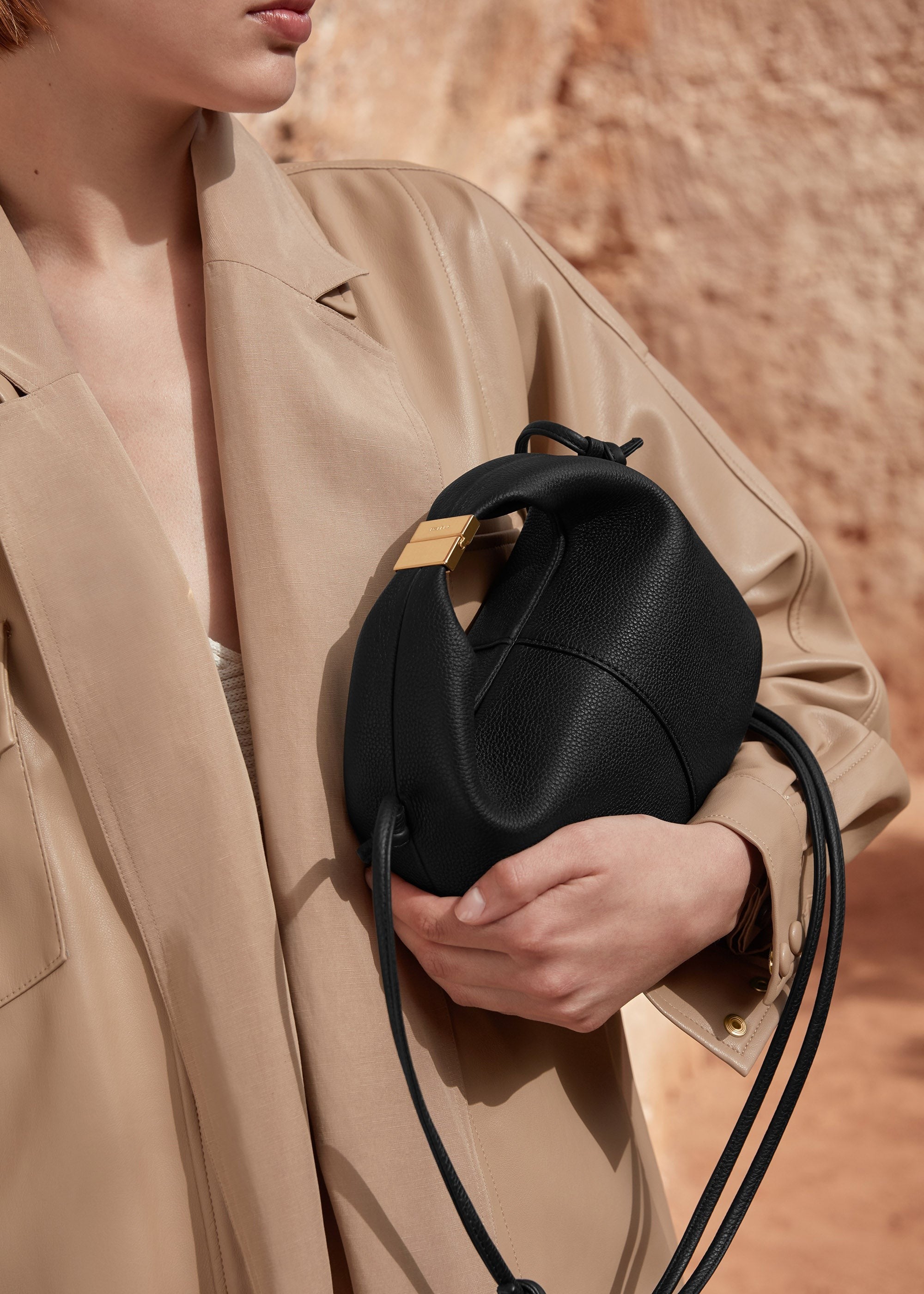 Handbag - Textured Black