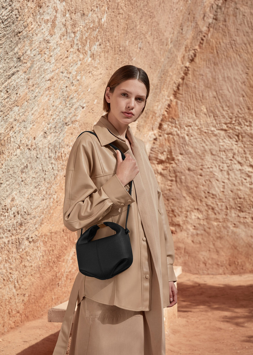Handbag - Textured Black