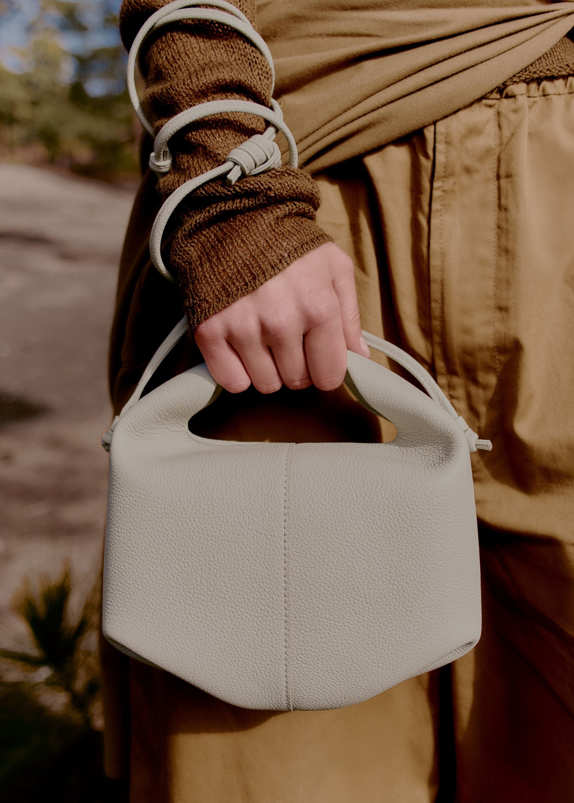 Handbag - Textured Chalk