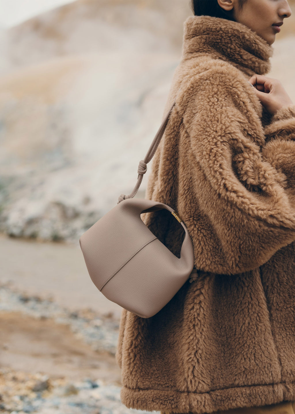 Handbag - Textured Taupe