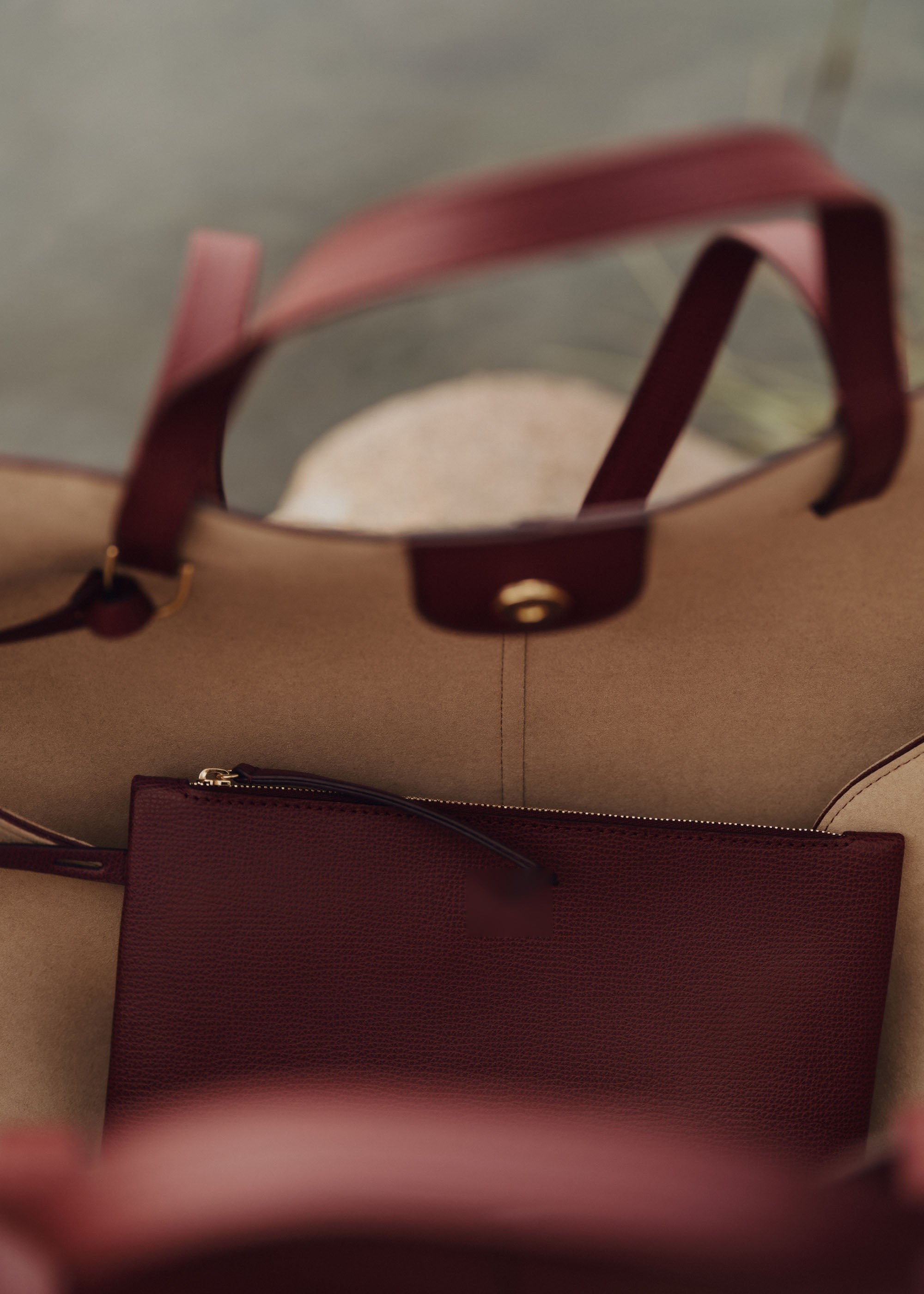 Mini Handbag - Textured Black Cherry