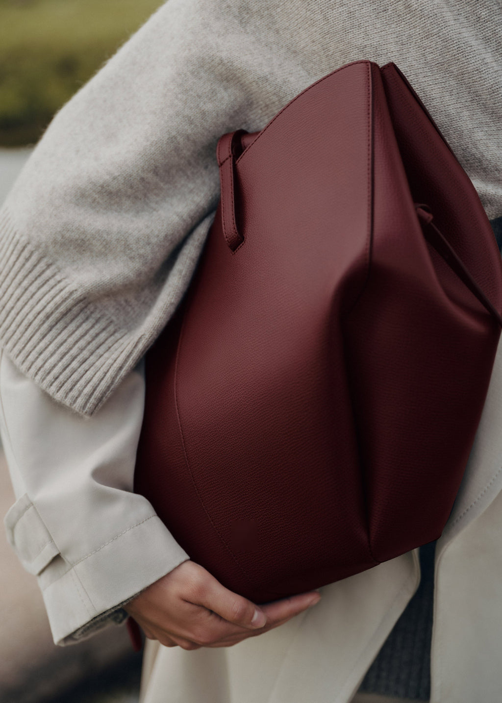 Handbag - Textured Black Cherry