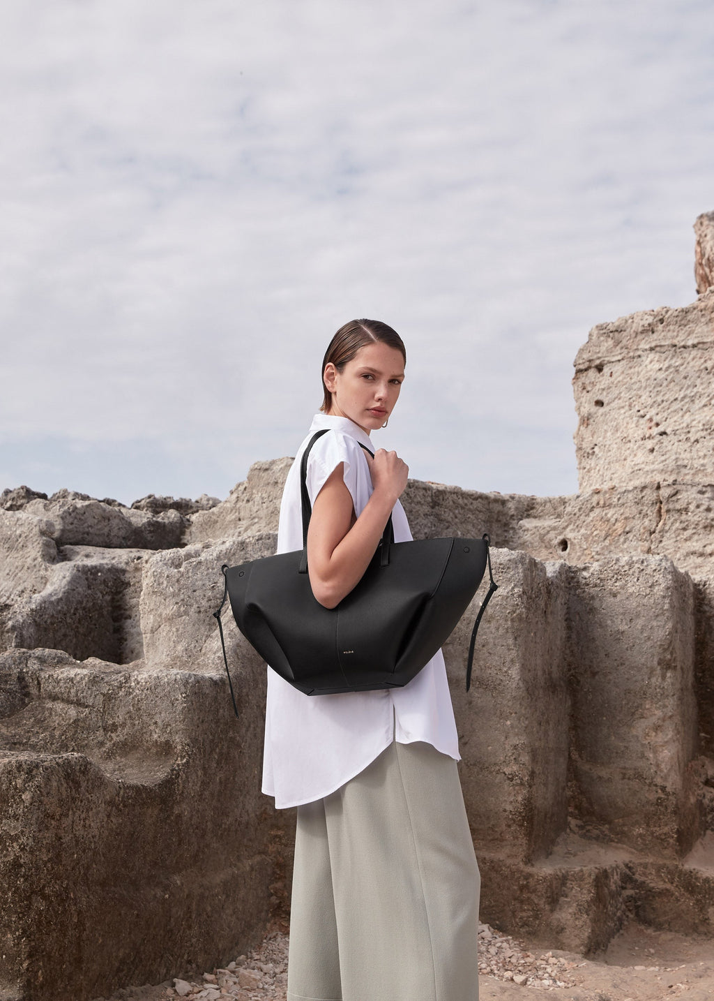 Handbag - Textured Black