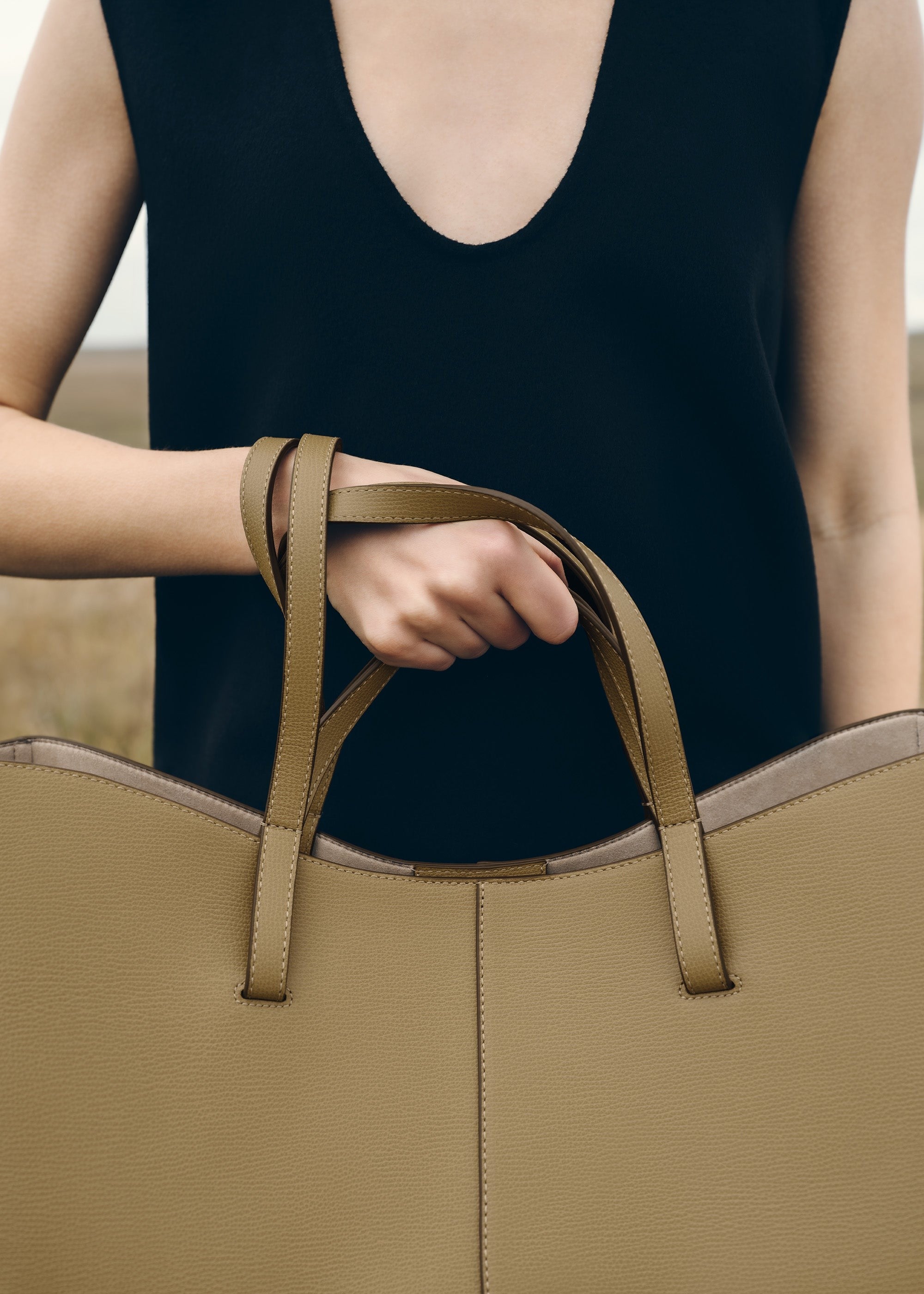 Handbag - Textured Smoky Olive