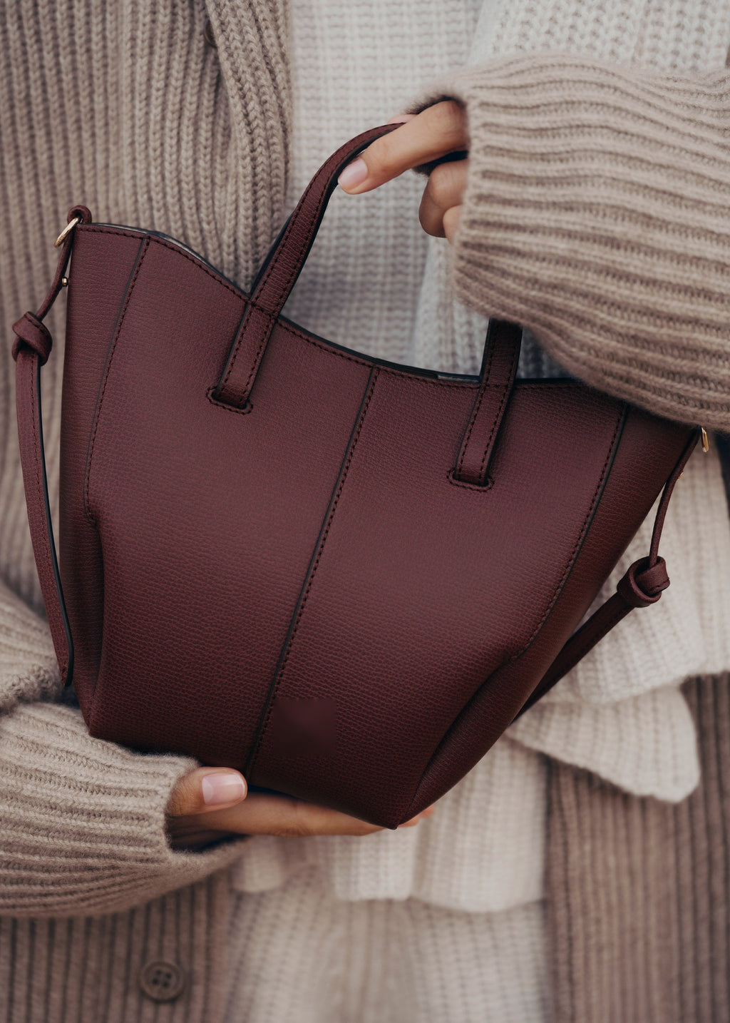 Nano Tote Bag - Textured Black Cherry