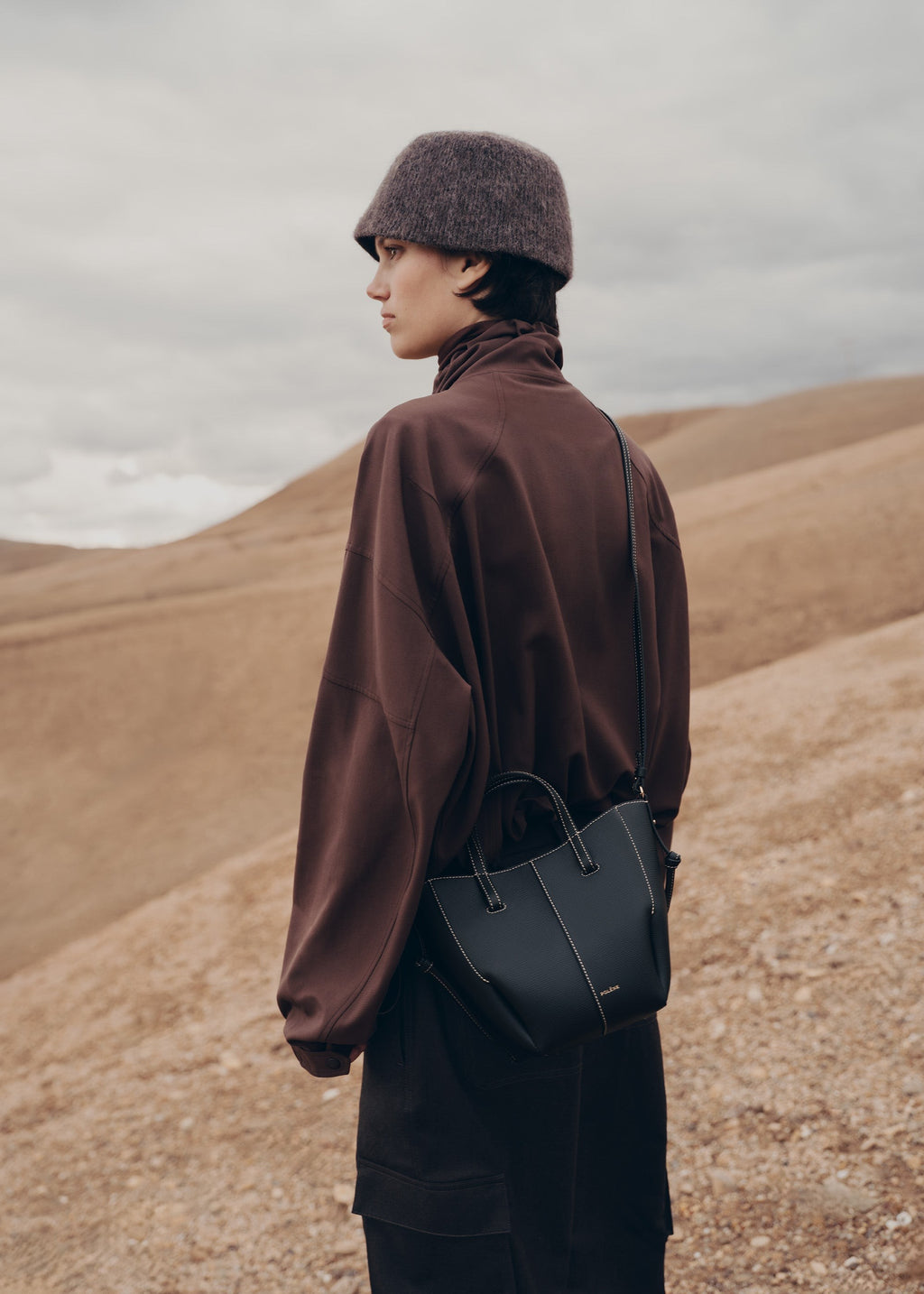 Nano Tote Bag - Textured Black with Ecru Stitching