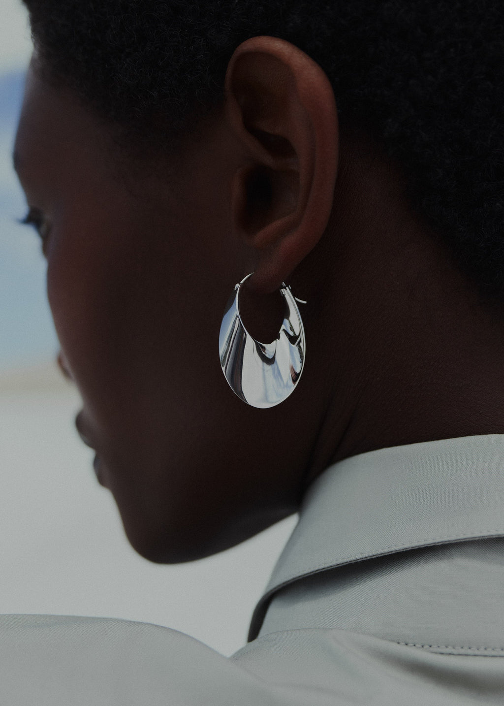 Slim Hoop Earrings - Silver in rhodium plated brass