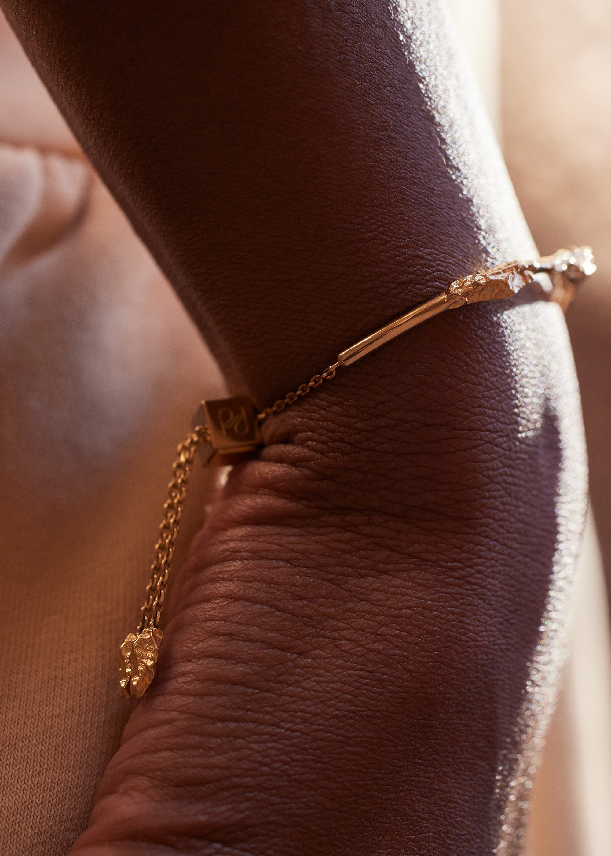 Bangle - 24 carat gold gilded