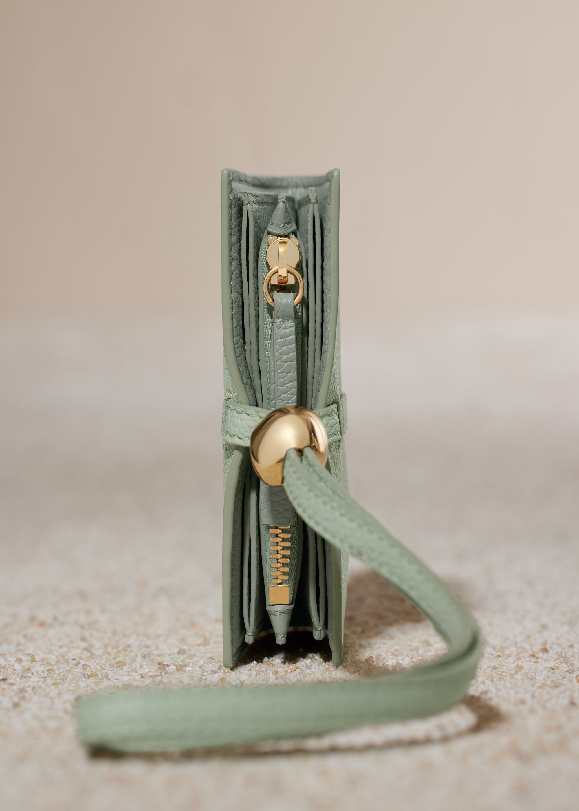 Card Holder - Textured Duo Fresh Almond