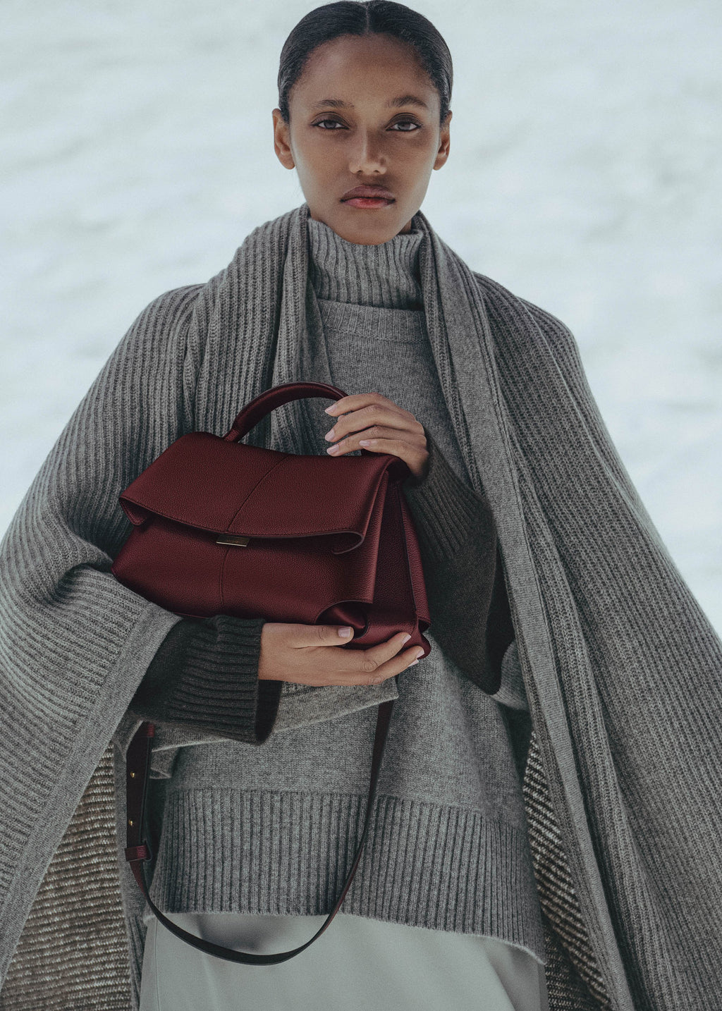 Handbag - Textured Black Cherry