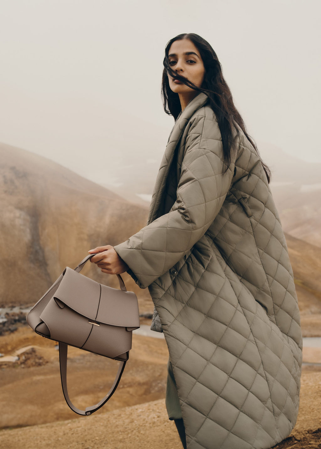 Handbag - Textured Taupe