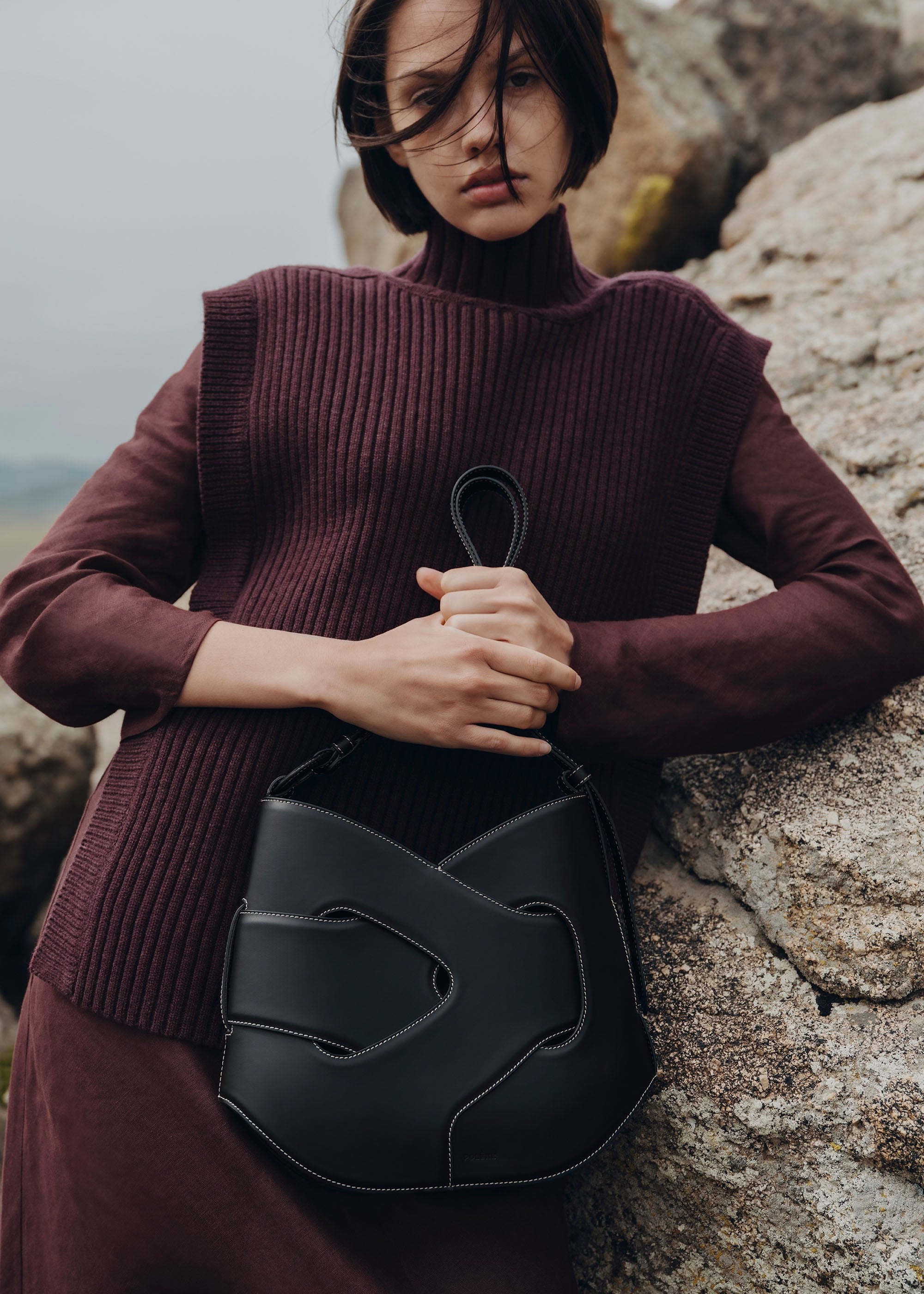 Handbag - Smooth Black