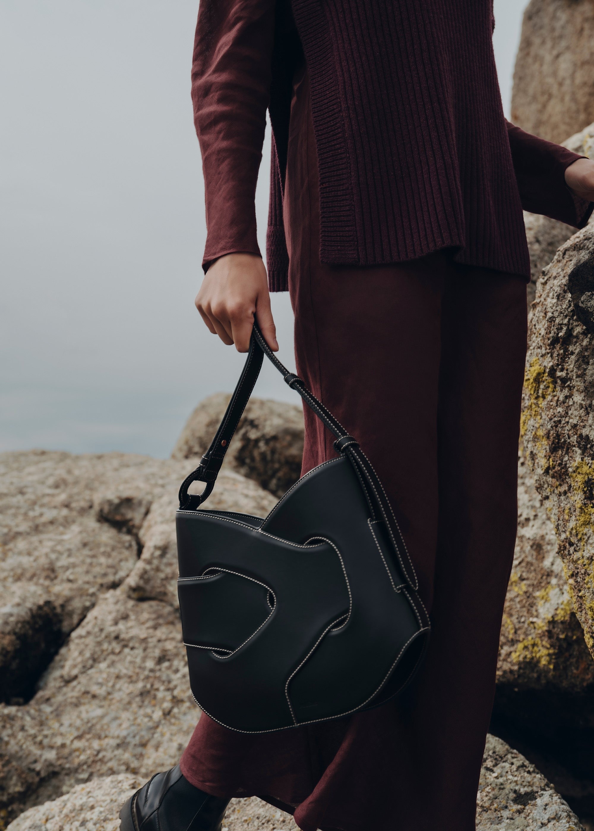 Handbag - Smooth Black
