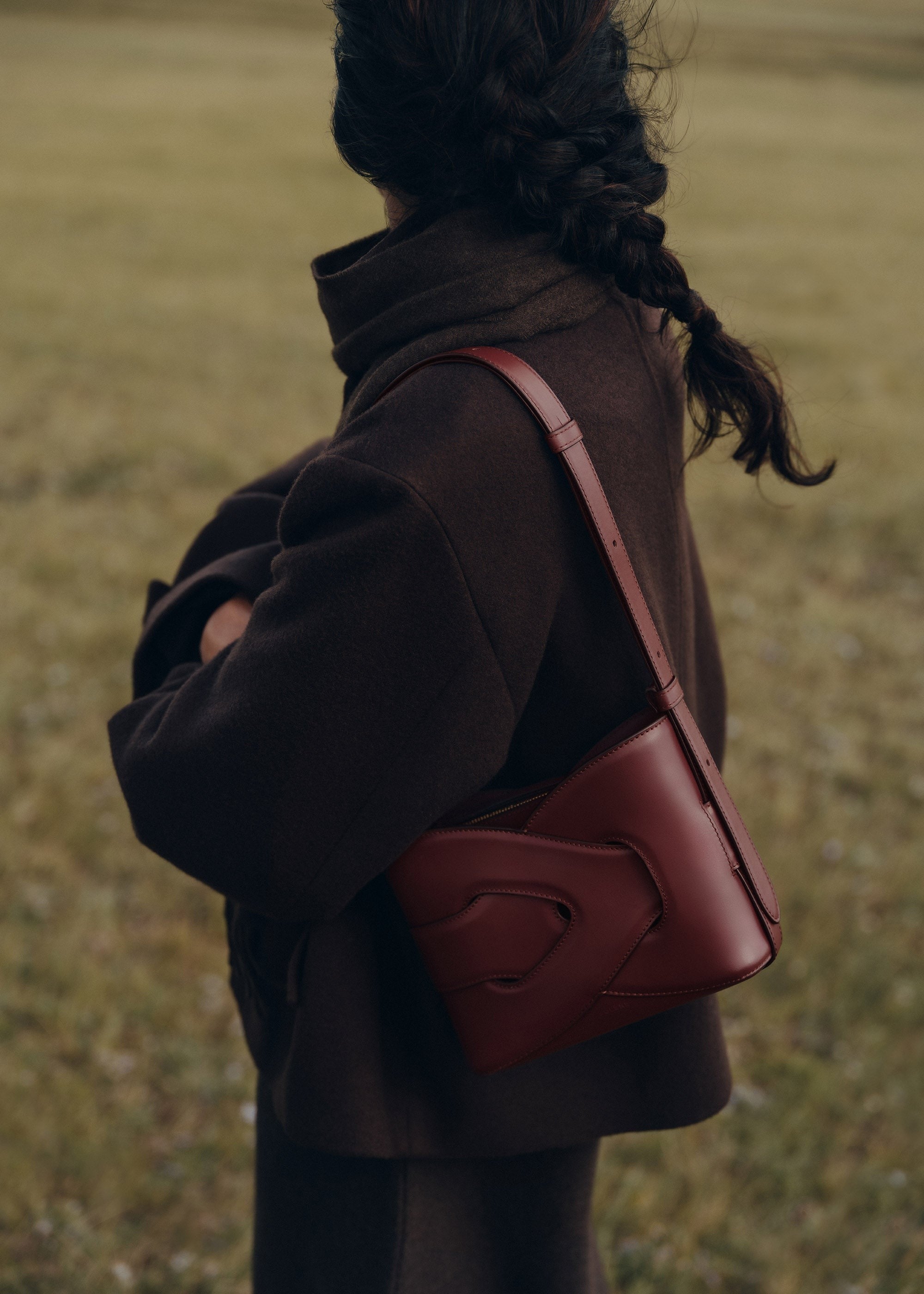 Handbag - Smooth Black Cherry