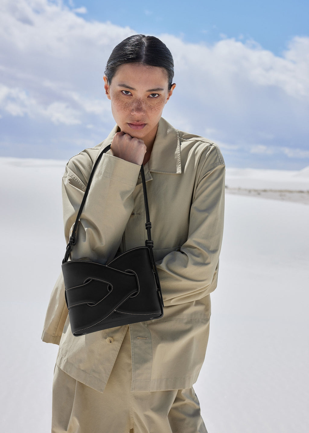 Handbag - Smooth Black