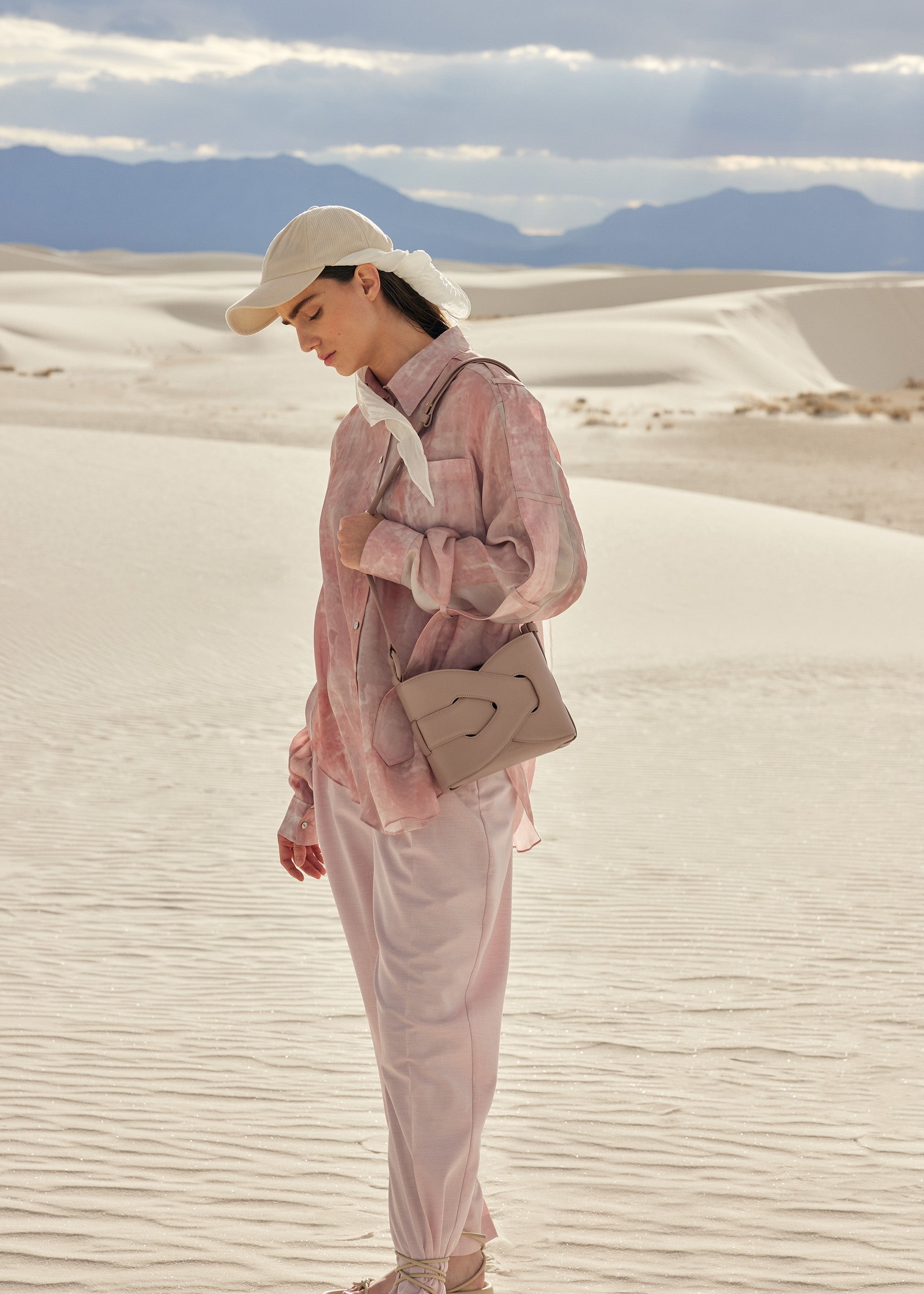 Handbag - Smooth Taupe