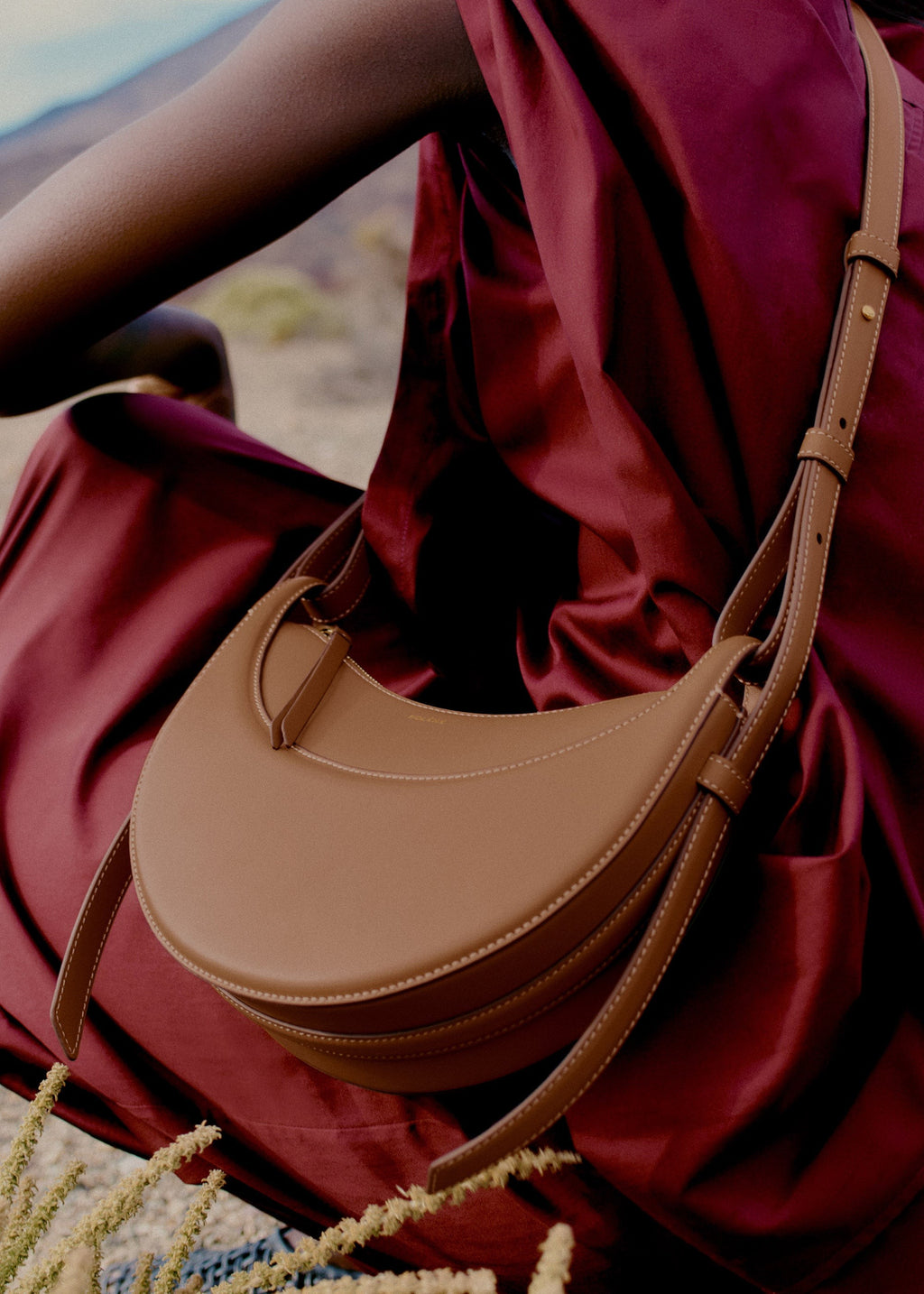 Handbag - Smooth Camel