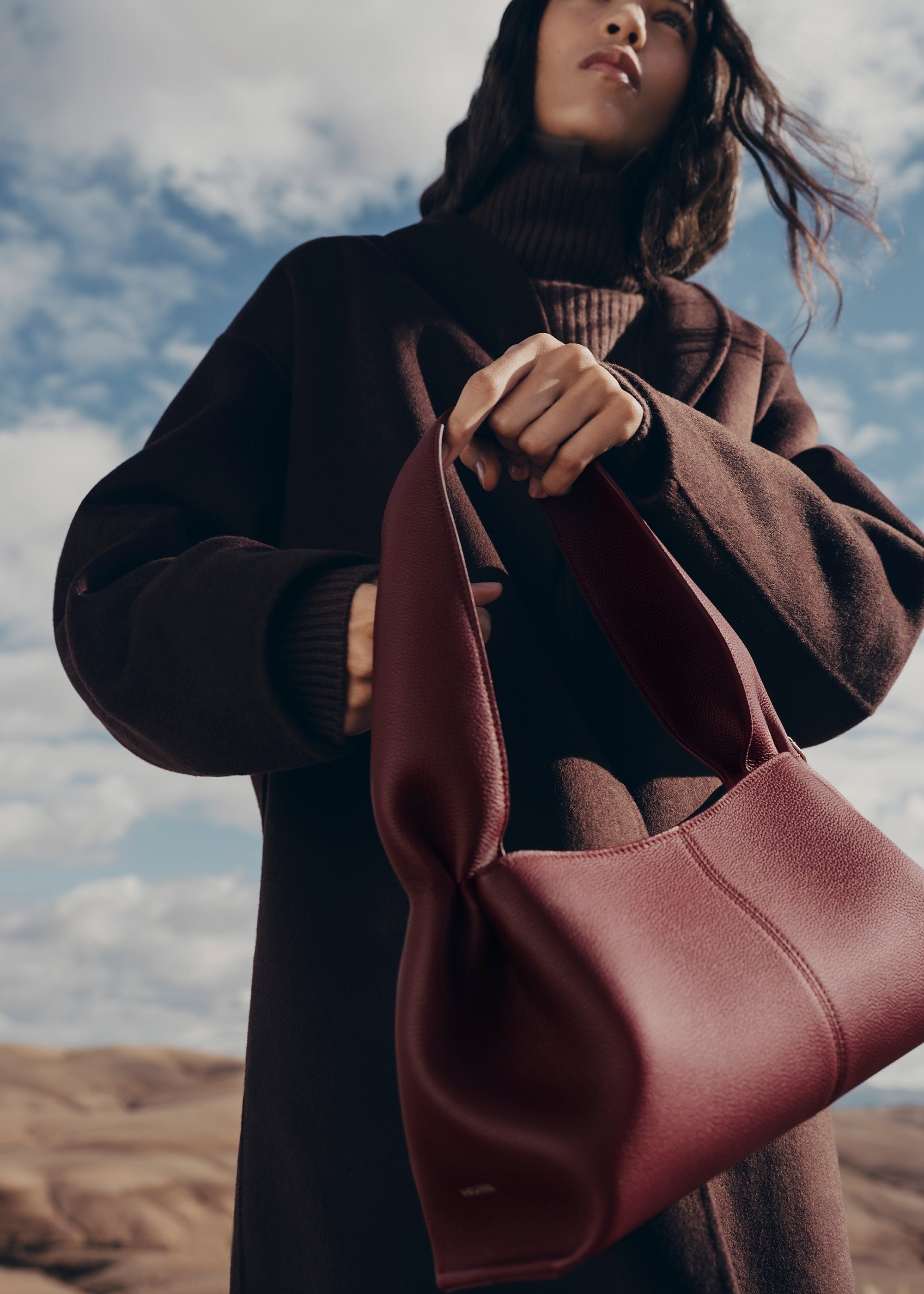 Handbag - Textured Black Cherry