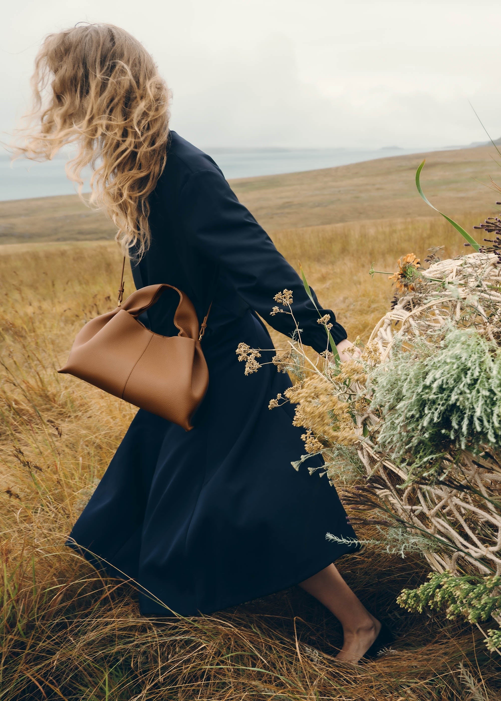 Handbag - Textured Camel