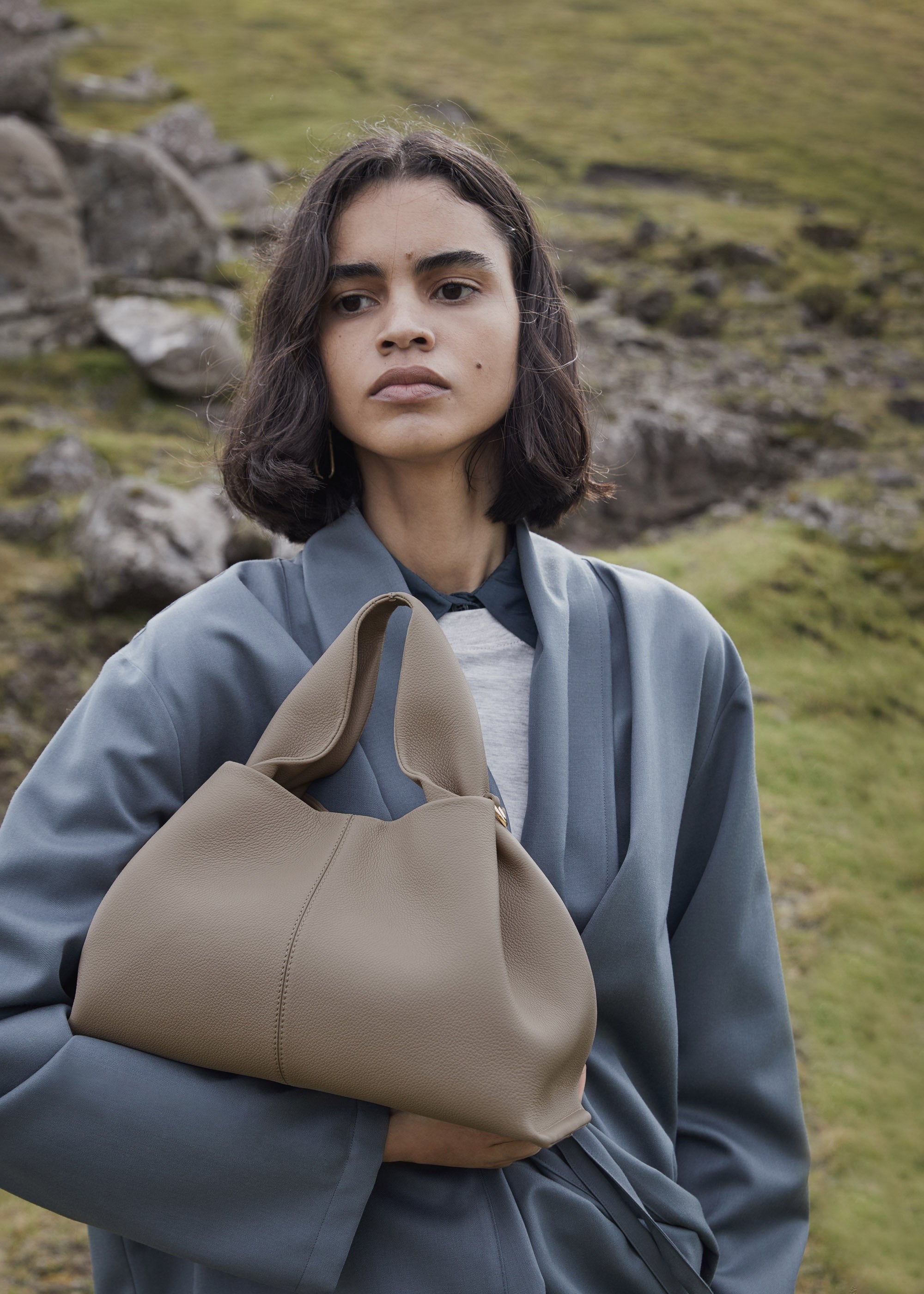 Handbag - Textured Taupe