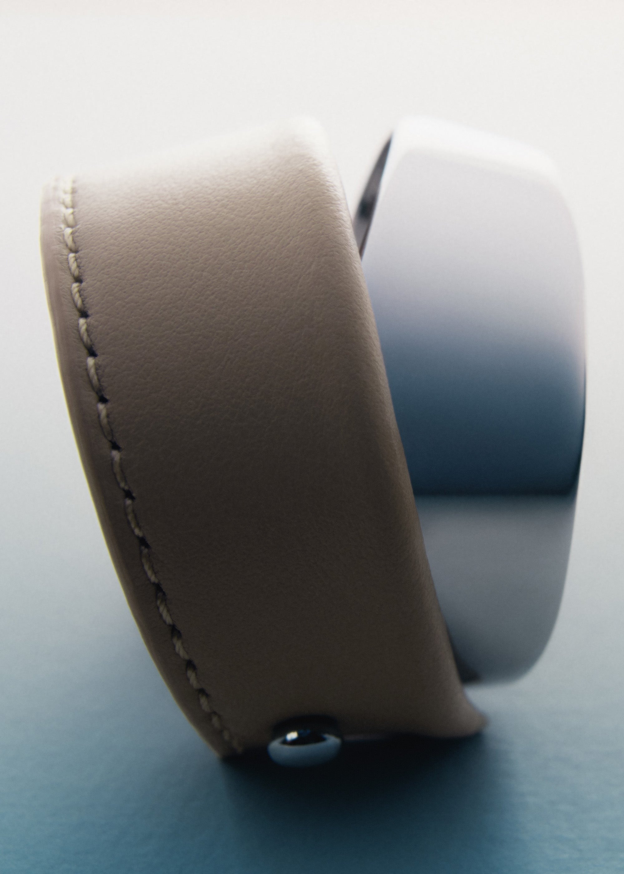 Cuff - Silver in rhodium with Taupe Leather