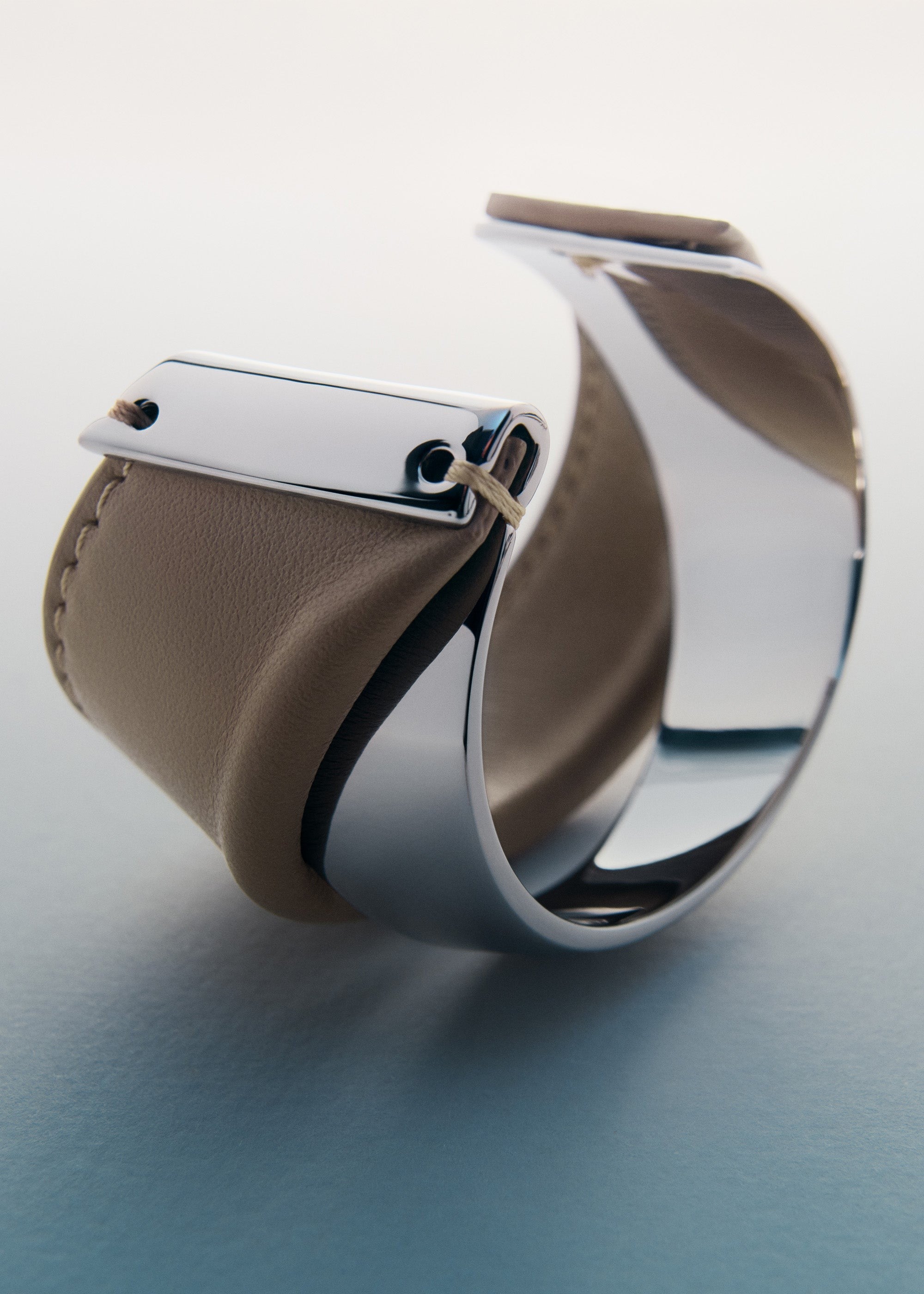 Cuff - Silver in rhodium with Taupe Leather