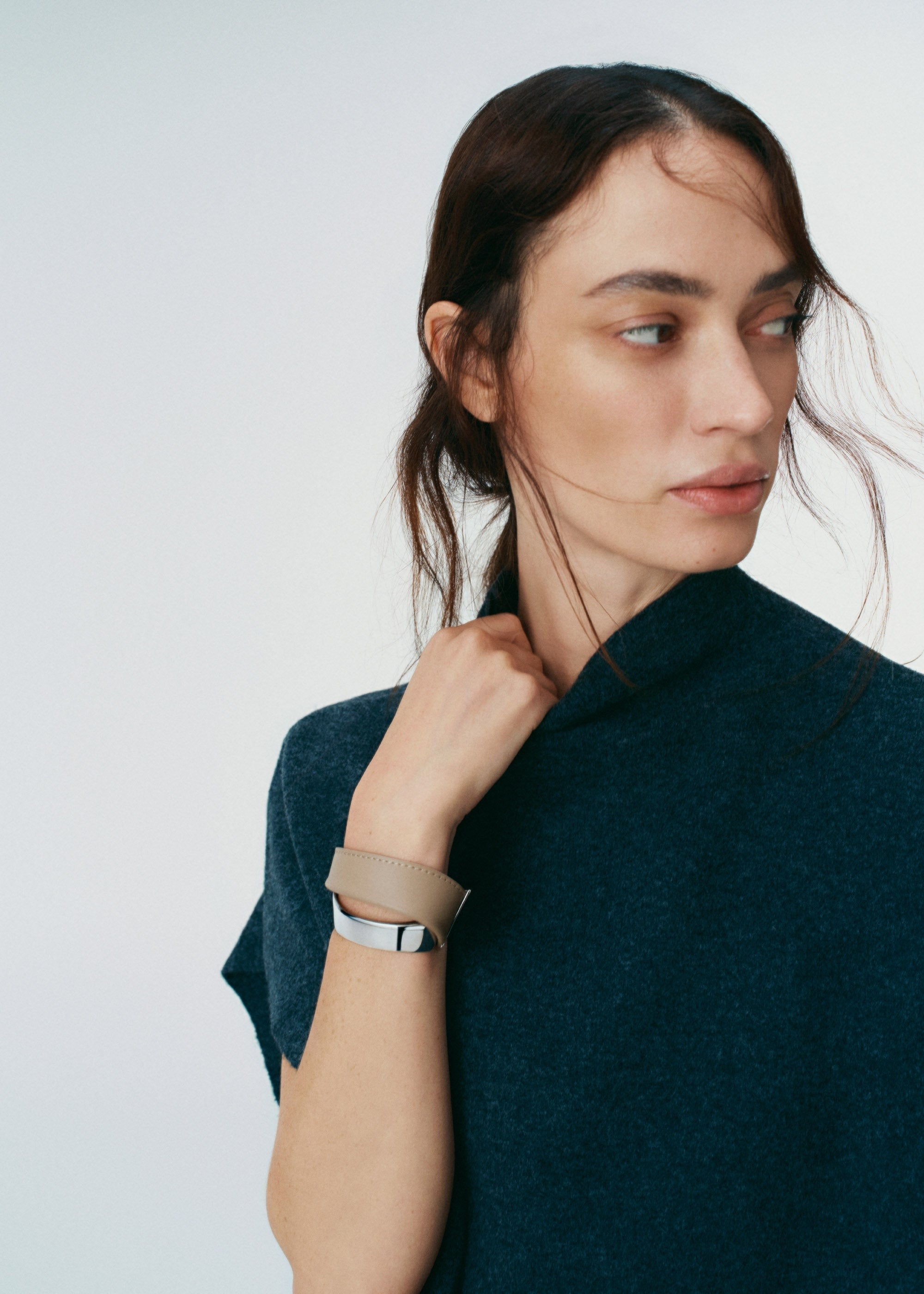 Cuff - Silver in rhodium with Taupe Leather