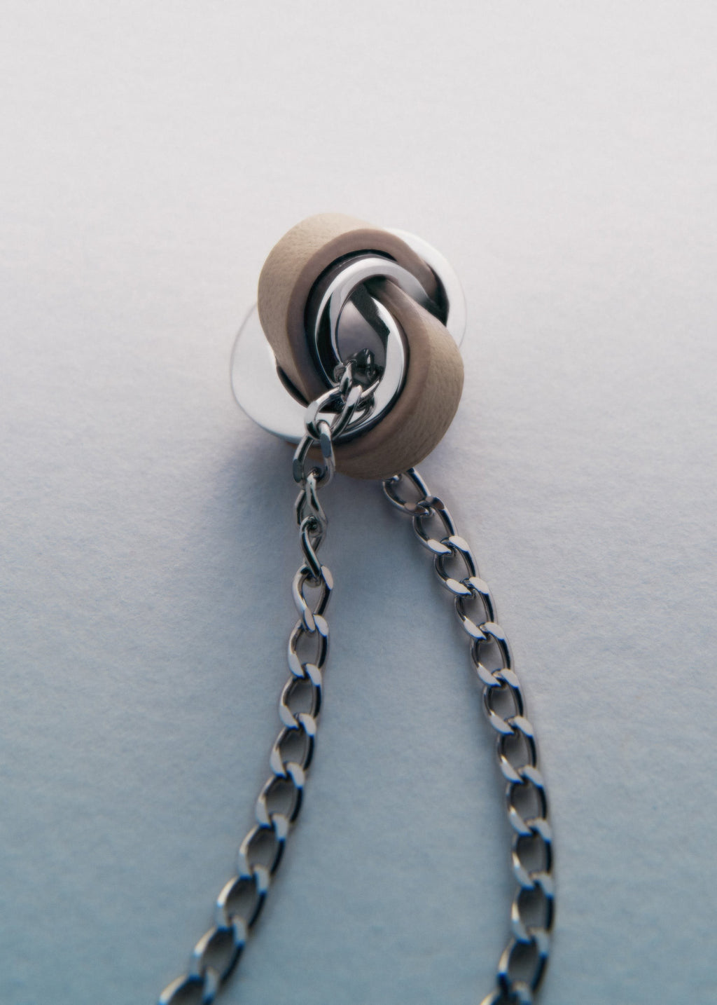 Necklace - Silver in rhodium with Taupe Leather