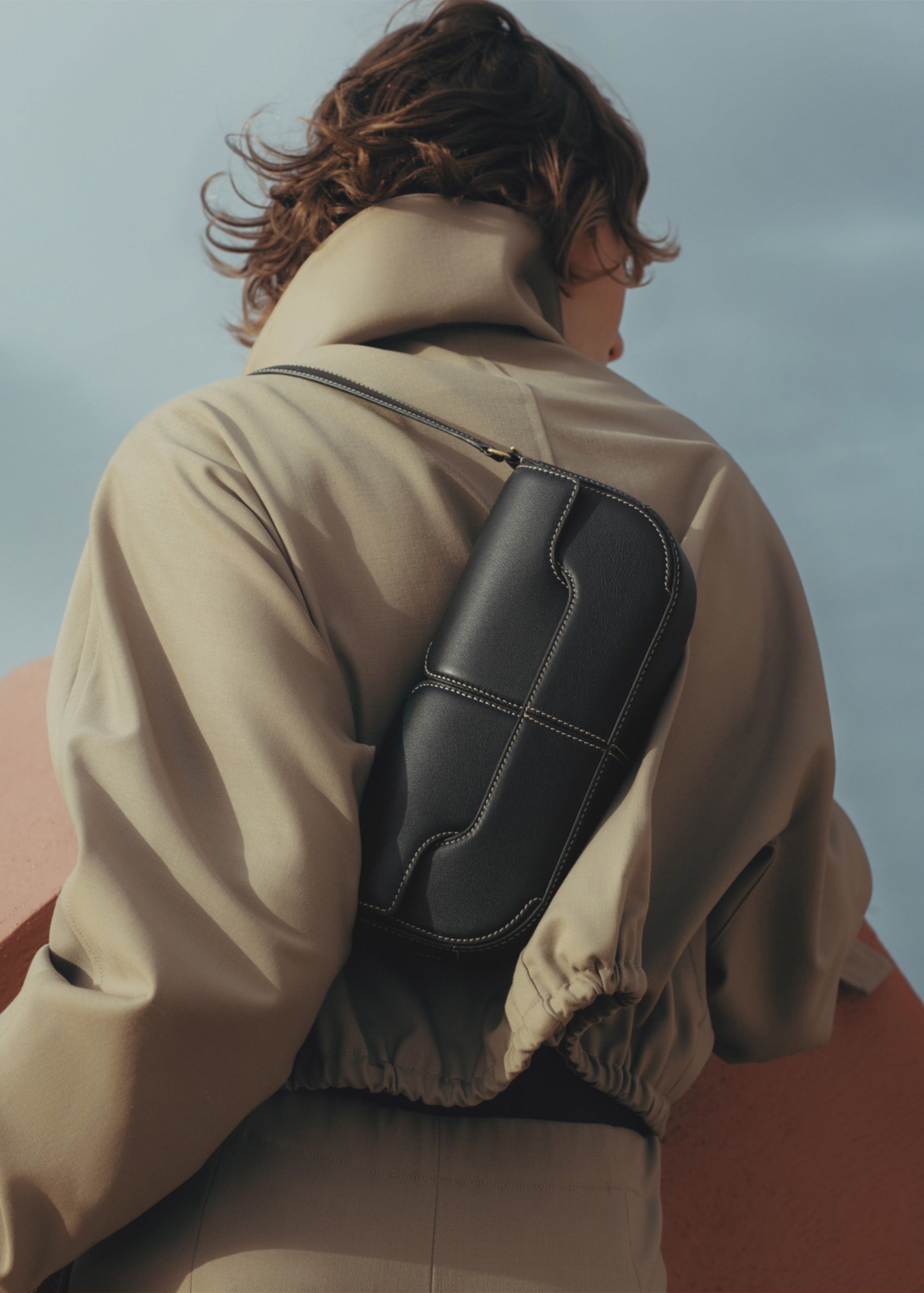 Handbag - Smooth Black with Ecru Stitching