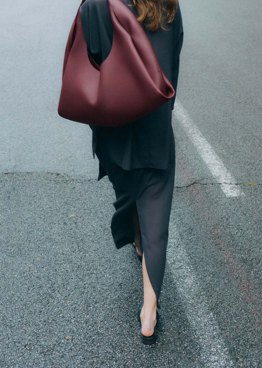 Handbag - Textured Black Cherry
