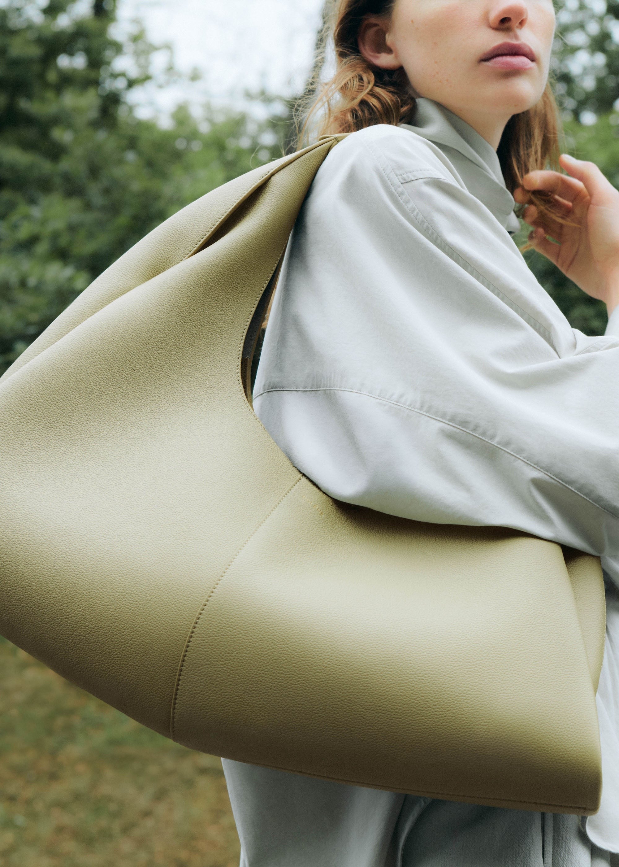 Handbag - Textured Linden