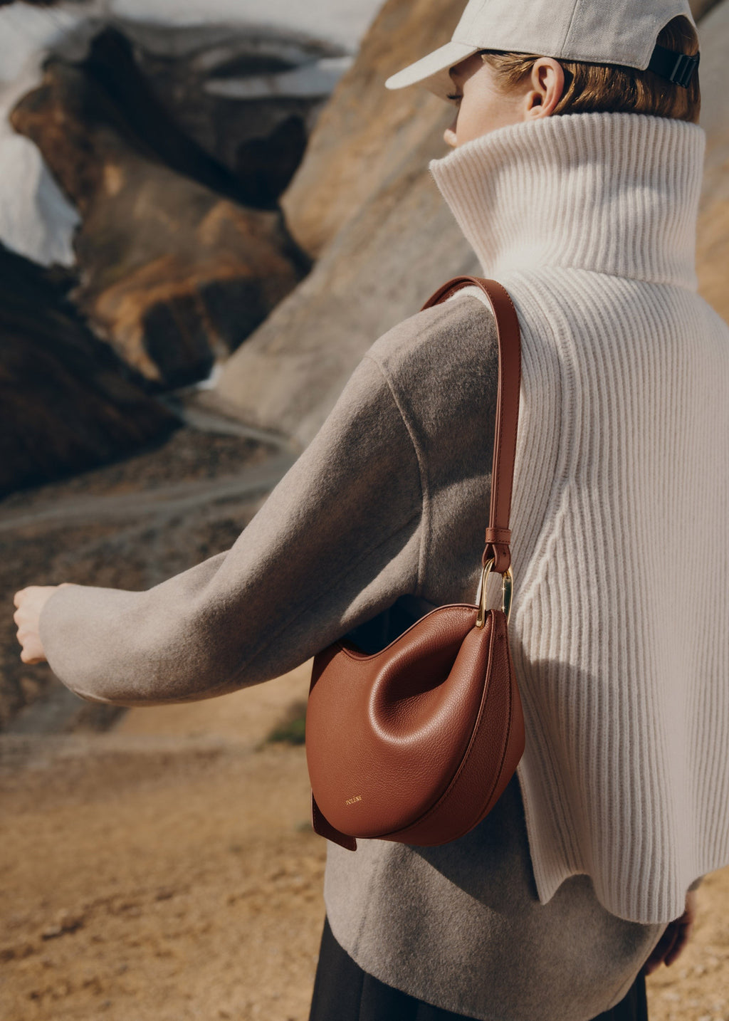 Handbag - Textured Cognac